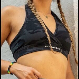 Alphalete Women's Black Sports Bra Camo